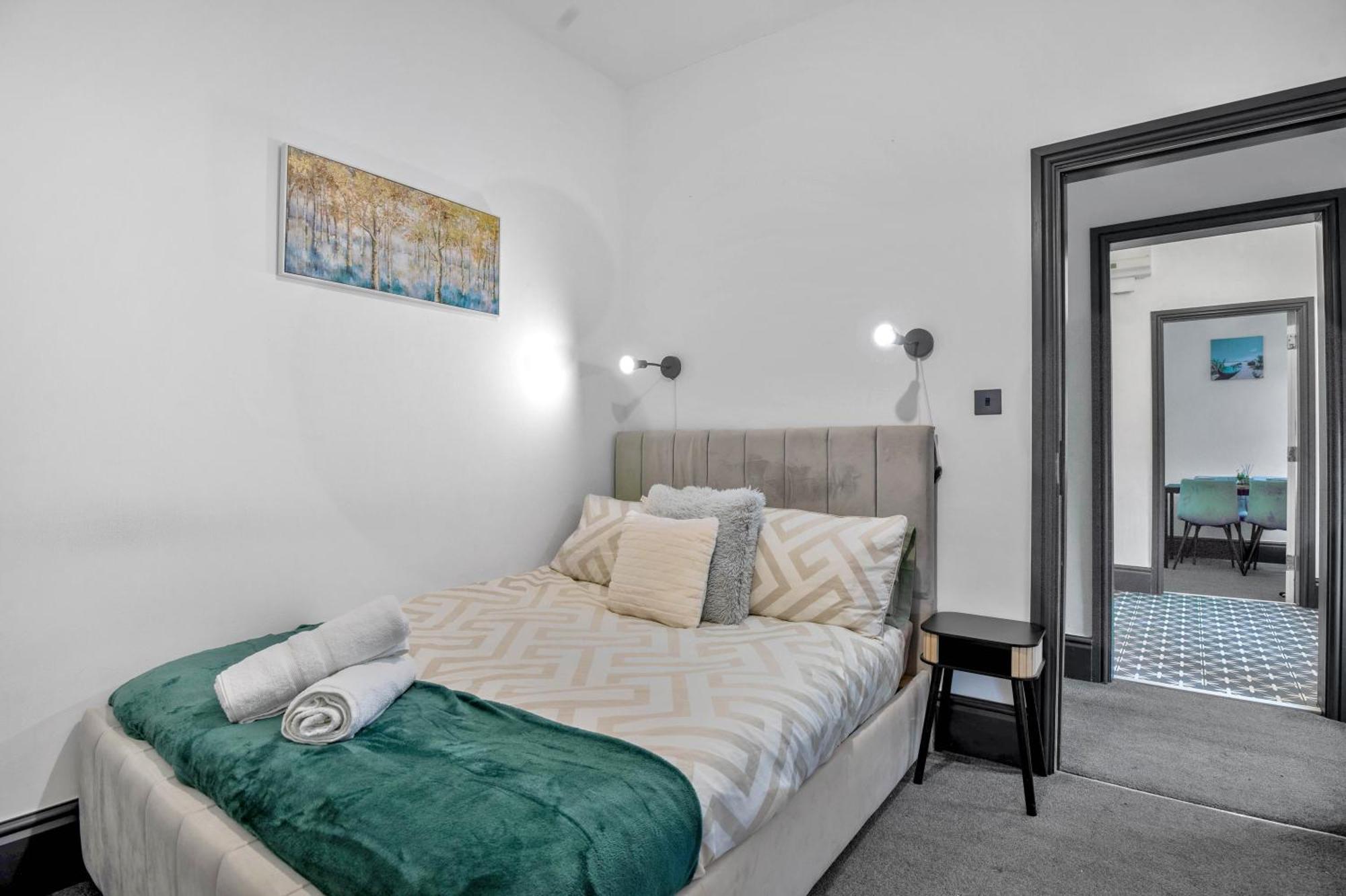 Cozy 2br - Free Parking - Equipped Kitchen Birmingham